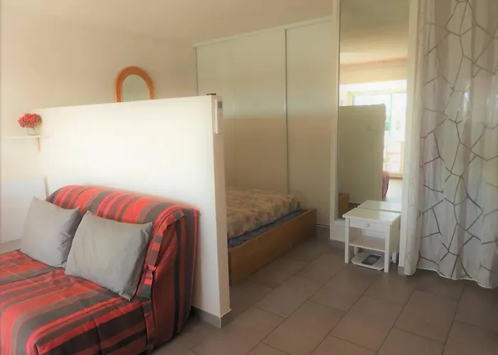 36, Port Nature 2 Au Village Naturiste * Agde